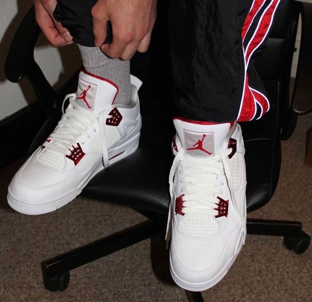 Fashion Air Jordan 4 Metalic Red✨