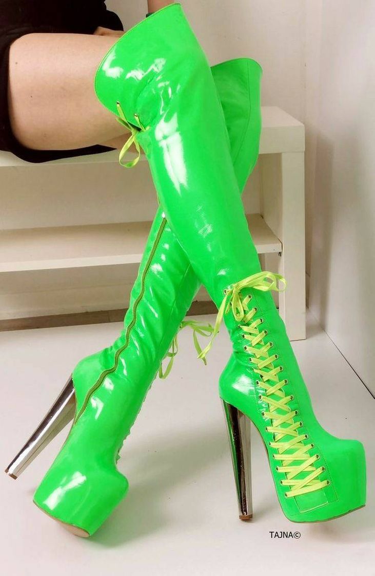 Moda Salto alto neon💚