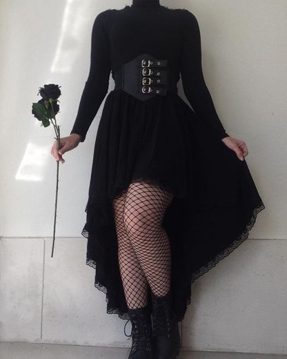 Mullet Moon Black Skirt