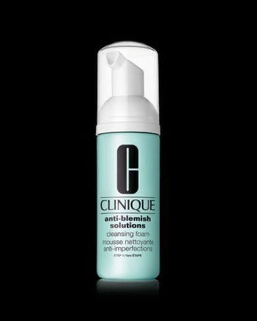 Beauty Gel limpiador antigranos, de CLINIQUE