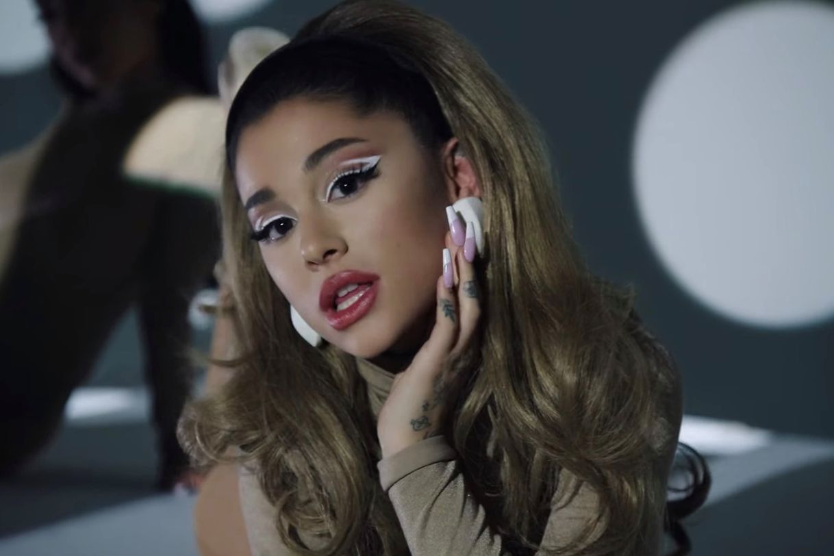 Music 34+35 - Ariana Grande