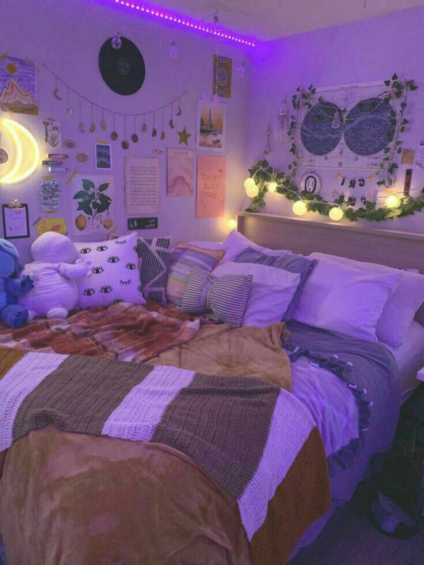 Moda room ideas 💜