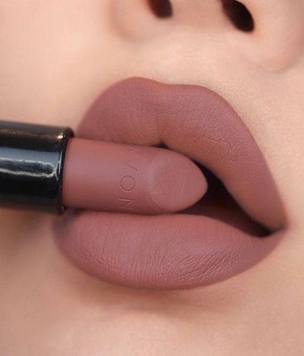 Nude lipstick