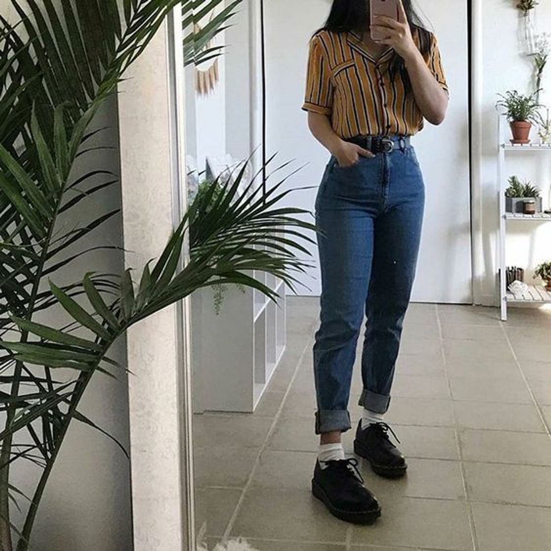 Moda Calça Jeans e camisa listrada retrô 