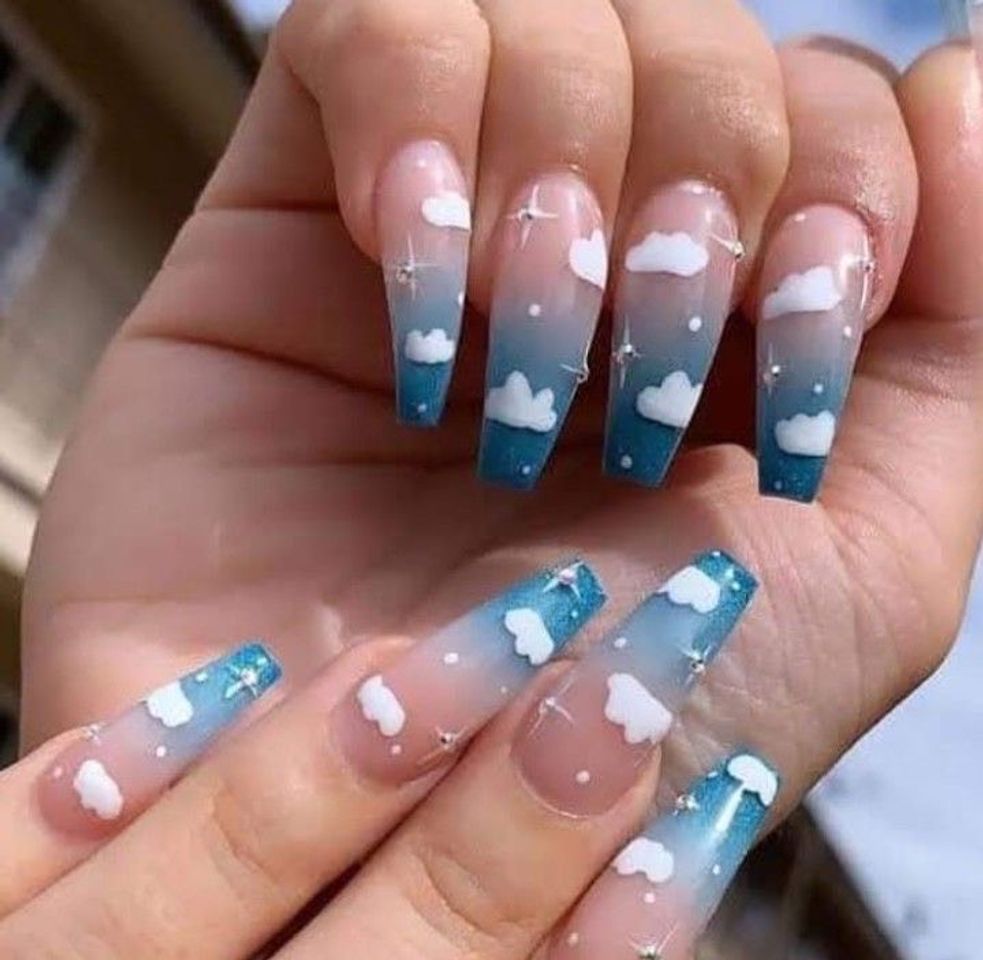 Moda Olha que lindas essas unhas☁️💙✨