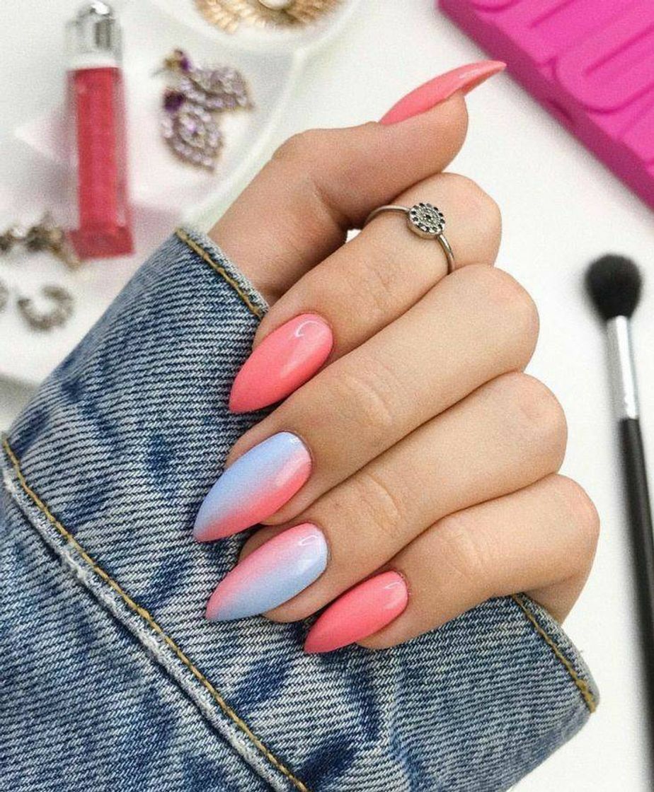 Fashion 📍 Unhas degradê