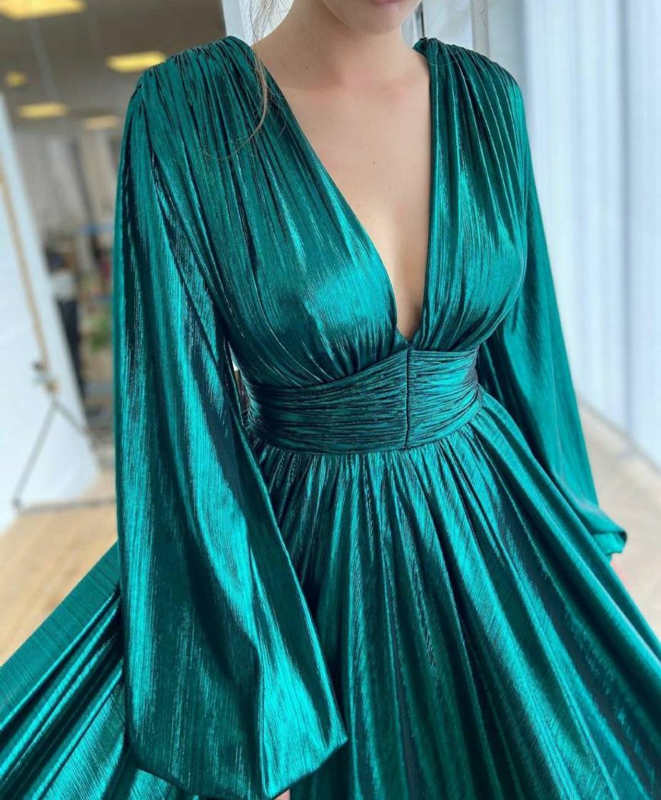 Fashion 🛍 Vestido verde esmeralda