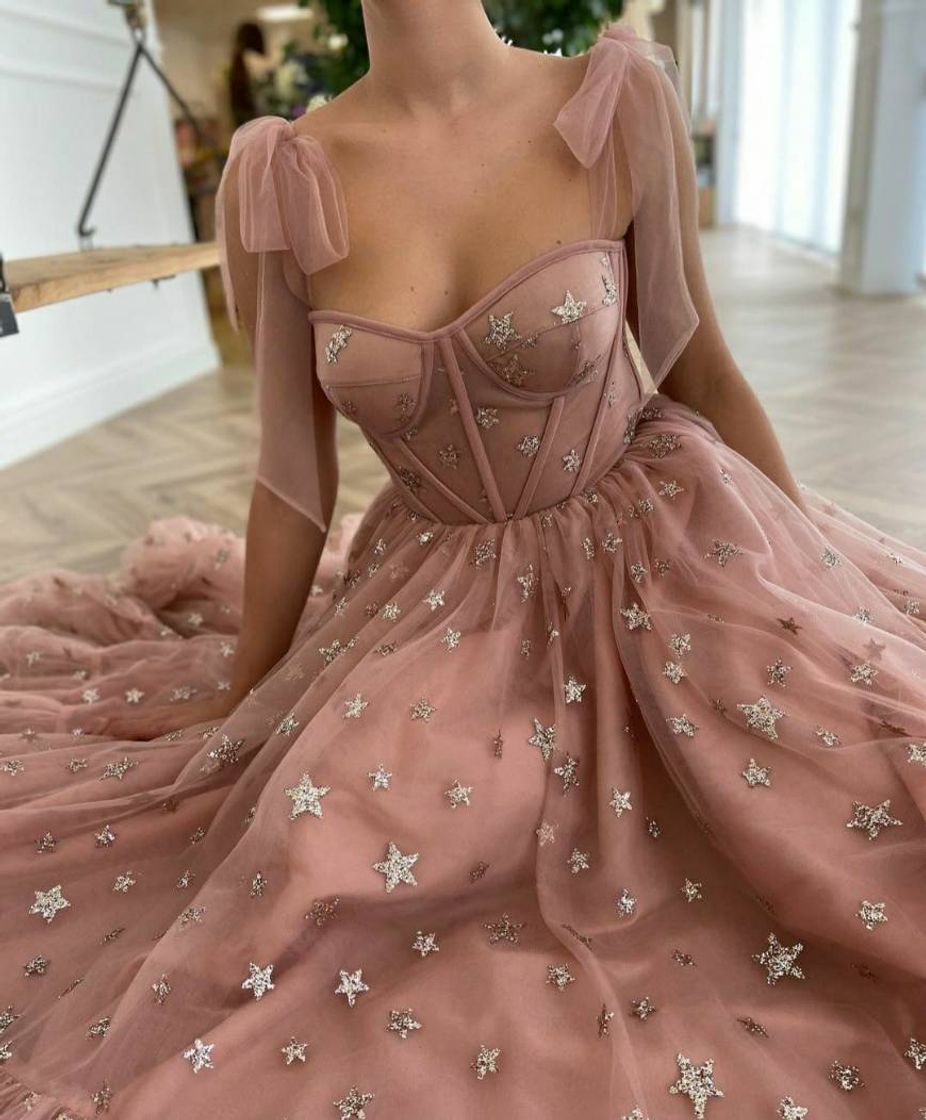 Fashion 🛍 Vestido rosa stars