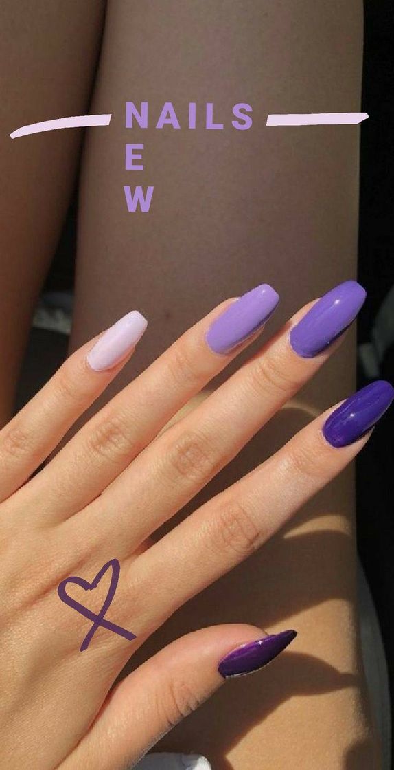 Moda Purple nails