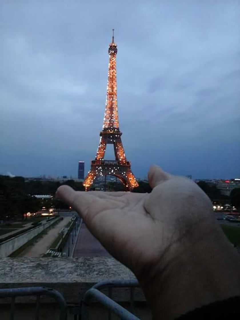 Lugar Torre Eiffel