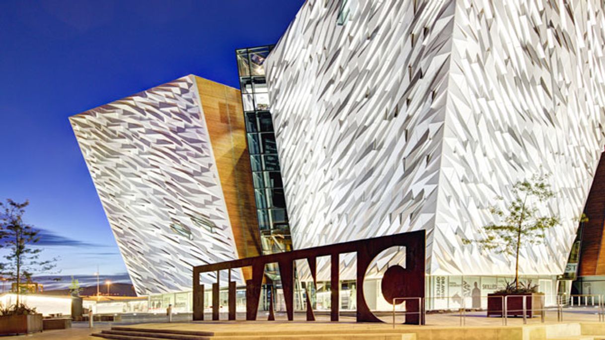 Lugar Titanic Belfast