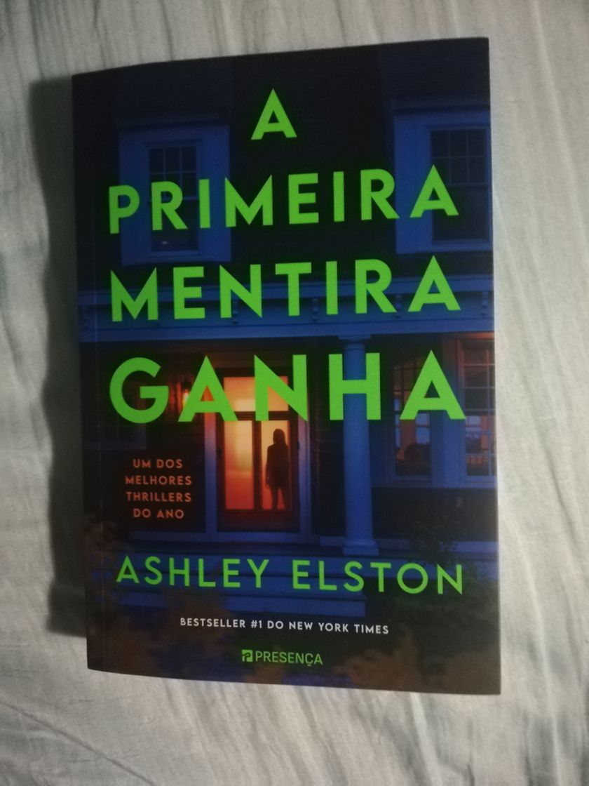 Book A primeira mentira ganha 