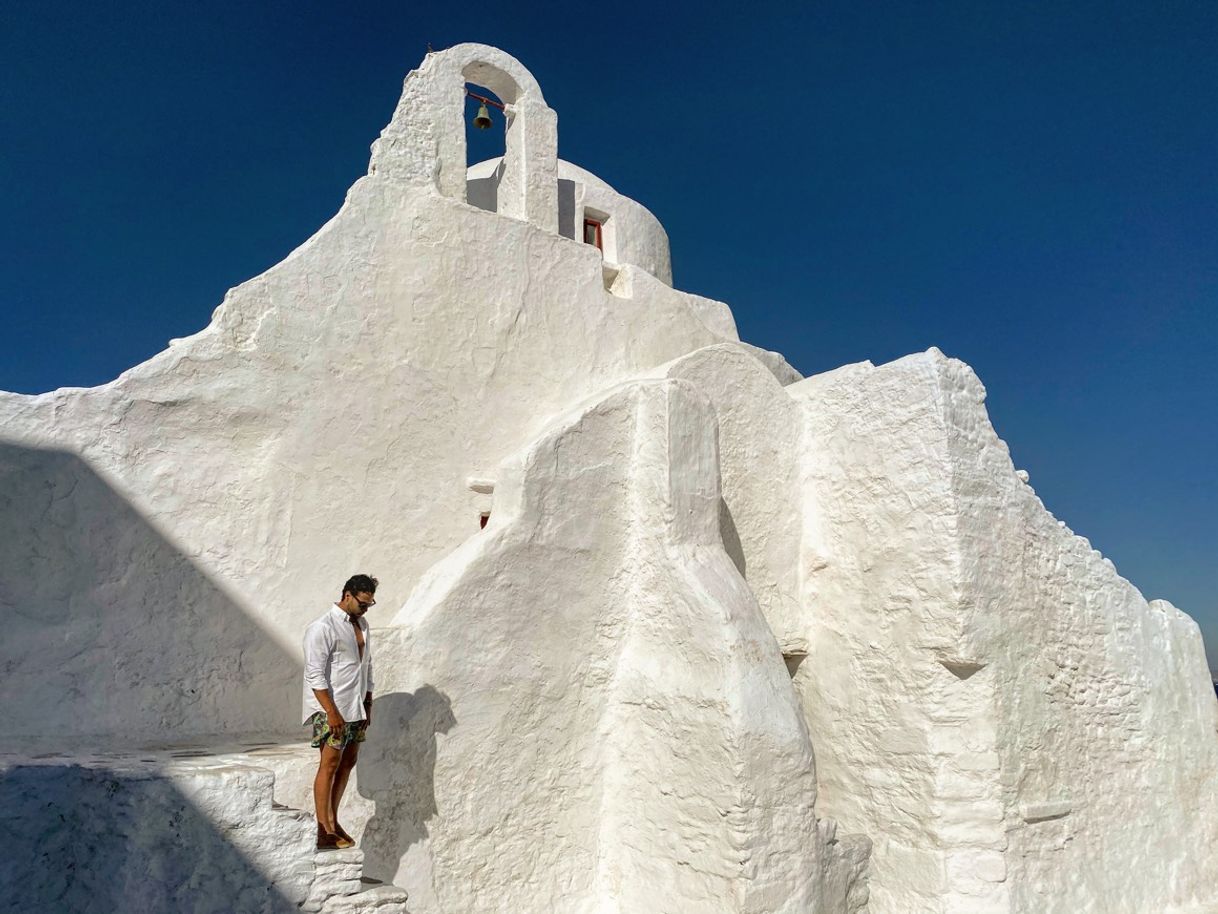 Place Paraportiani Orthodox Church