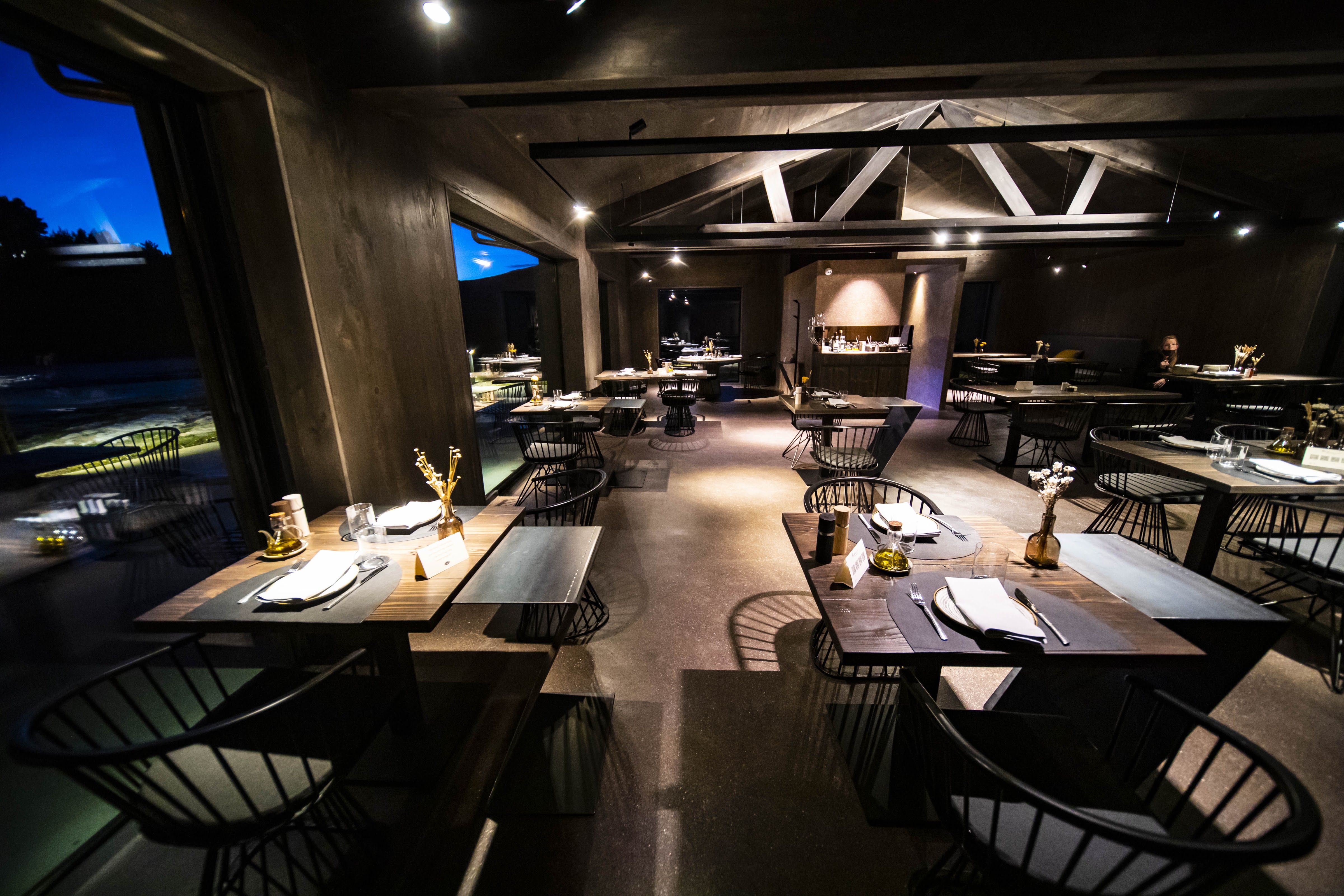 Les Pardines Restaurant
