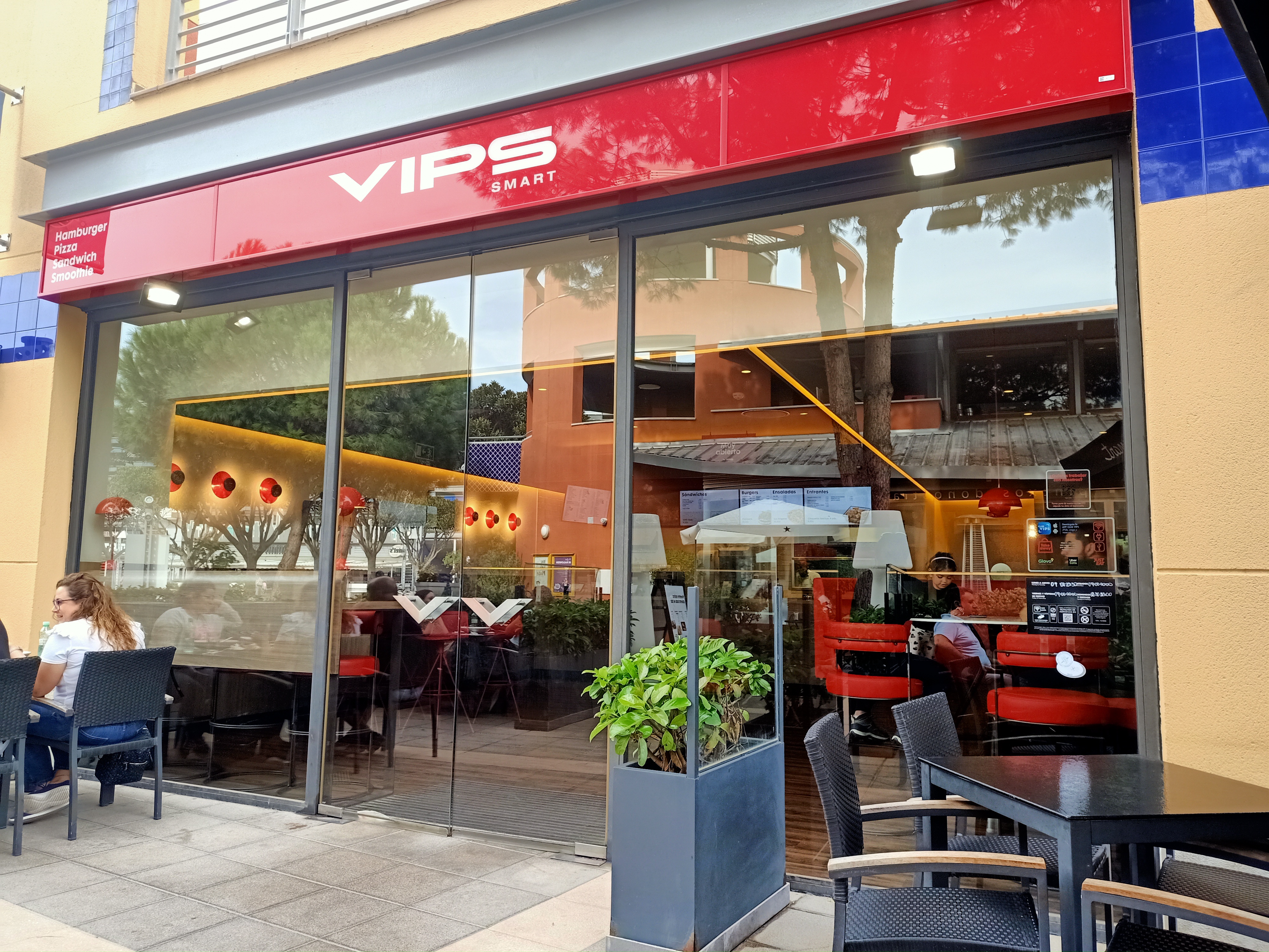 VIPS CC Heron City