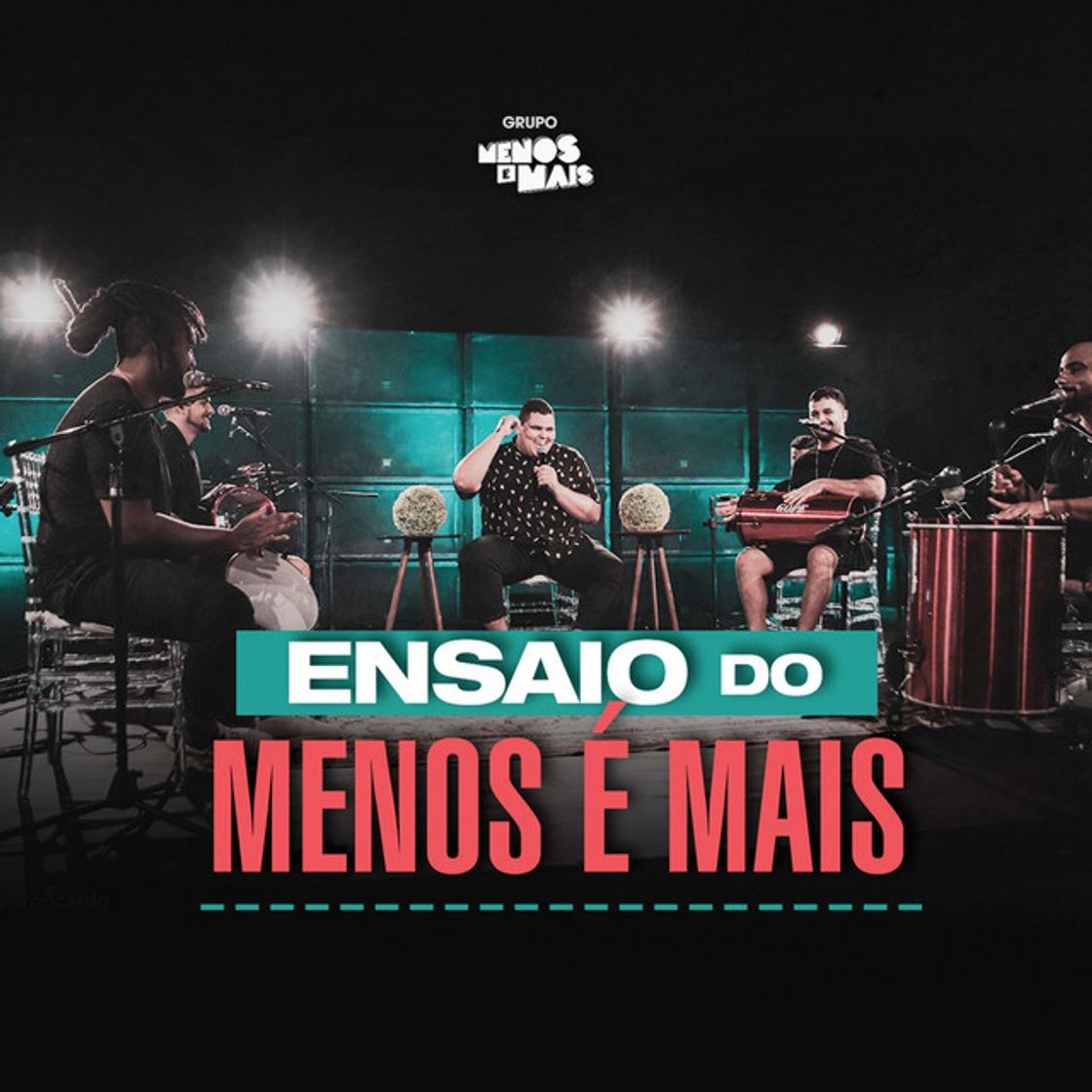 Music Só De Olhar / 40 Graus De Amor / Luz Das Estrelas