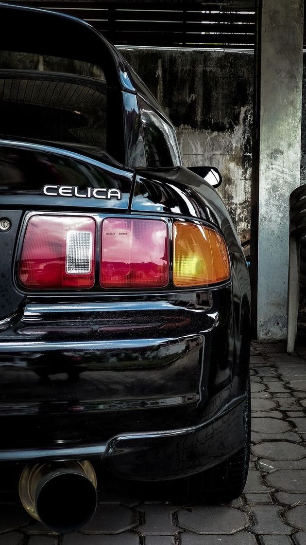 Social Parte trasera Toyota Celica 1999