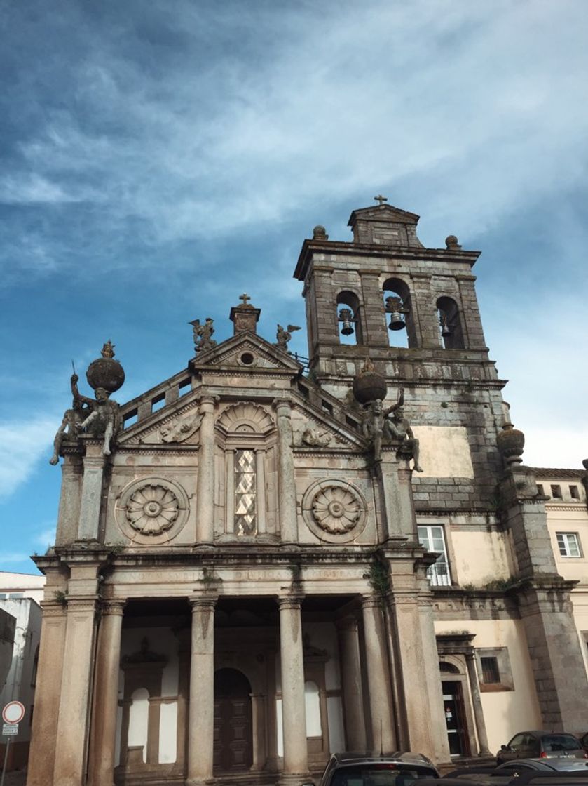 Place Graça church