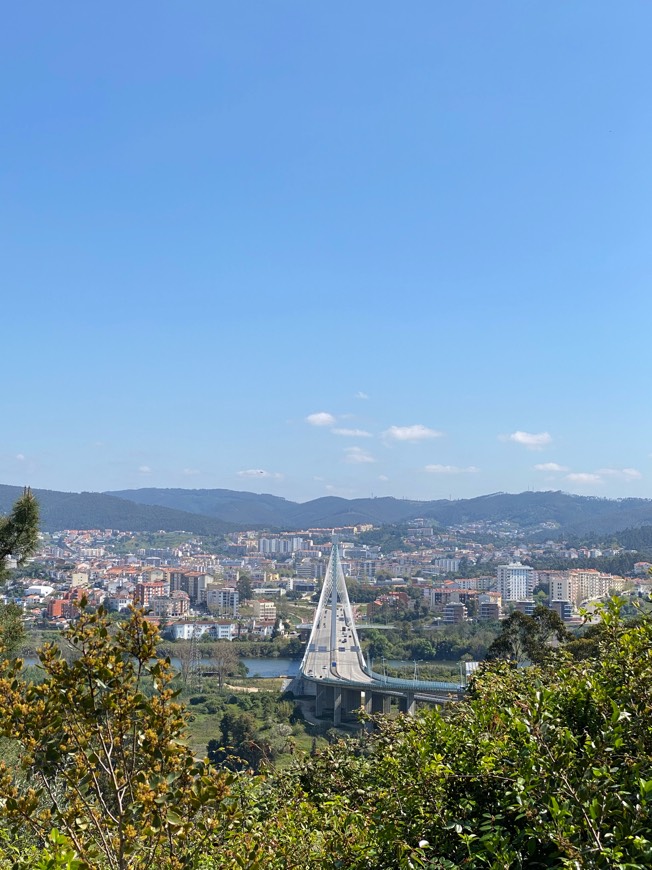 Place Miradouro do Vale do Inferno