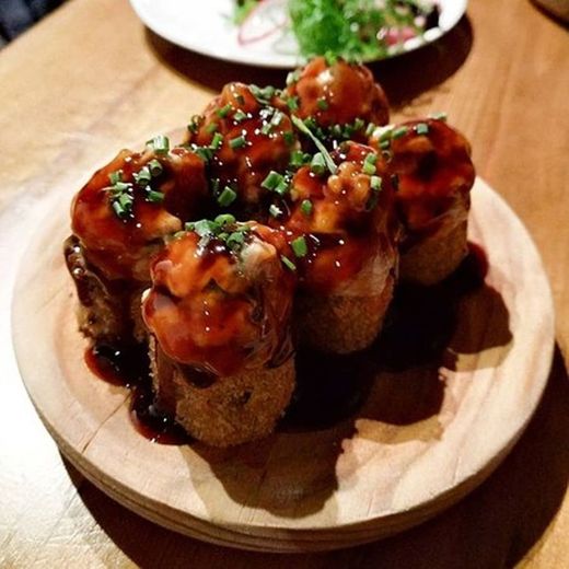 Kitsune Sushi Bar