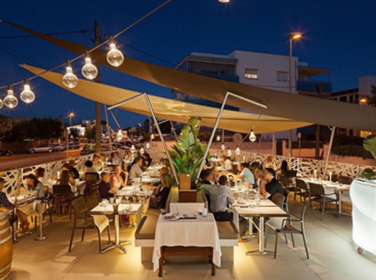 Restaurants Rocxi Beach