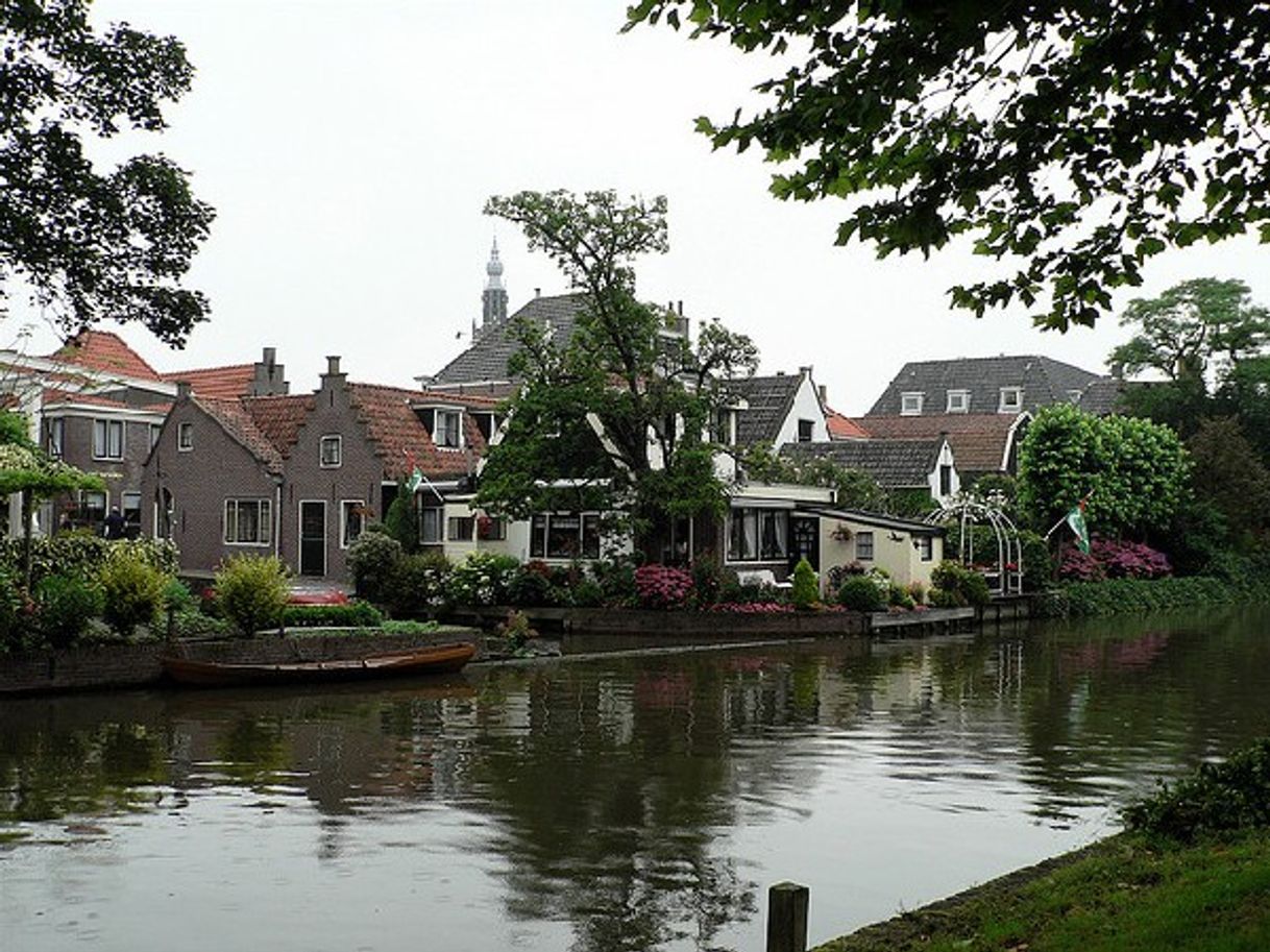 Place Edam