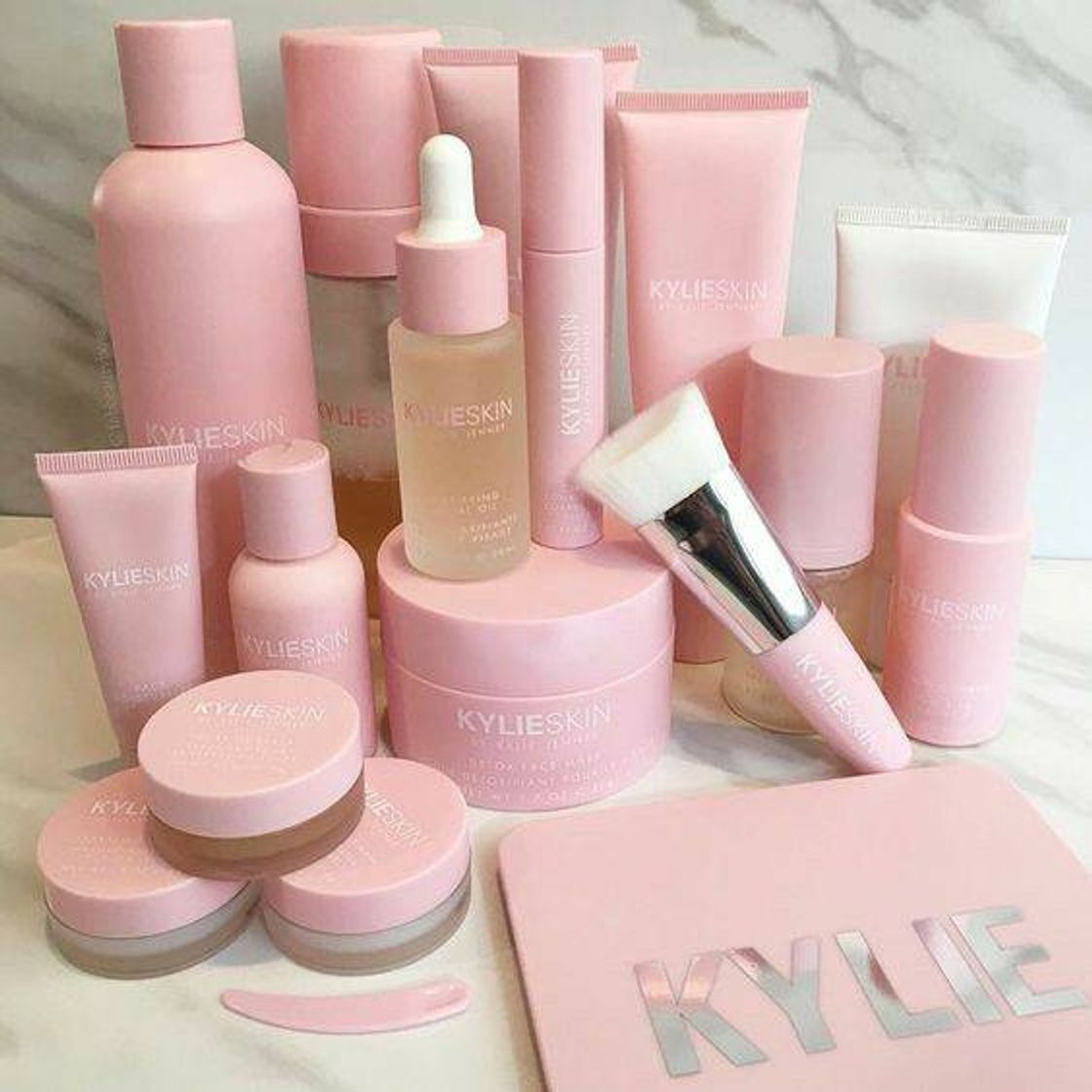 Moda KYLIE💖