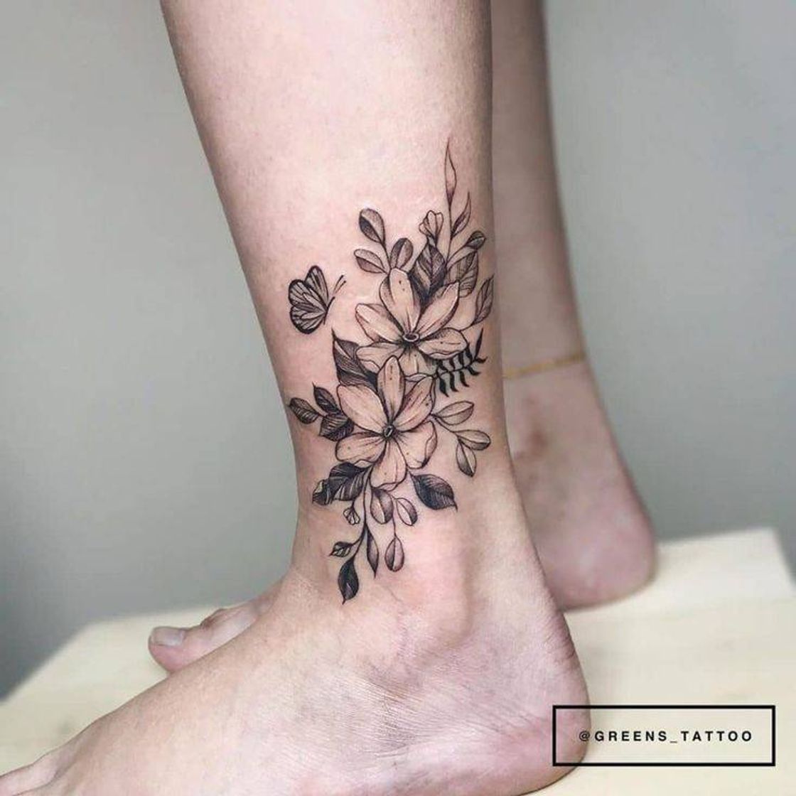 Moda Tatuagem floral