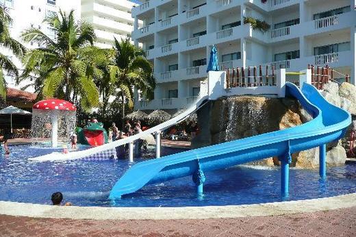 Marival Resort & Suites Nuevo Vallarta