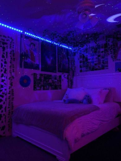 Quarto com led💜💫