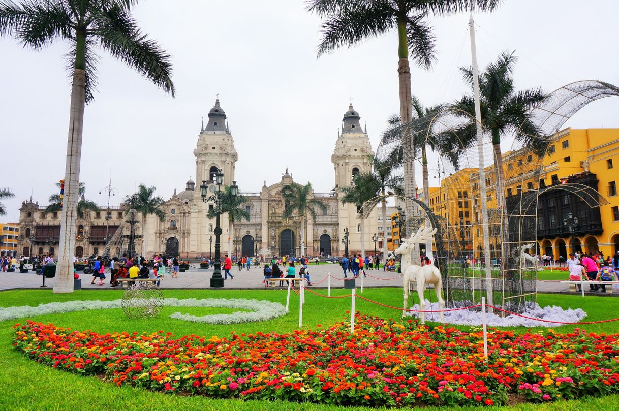 Lugar Plaza de Armas de Lima