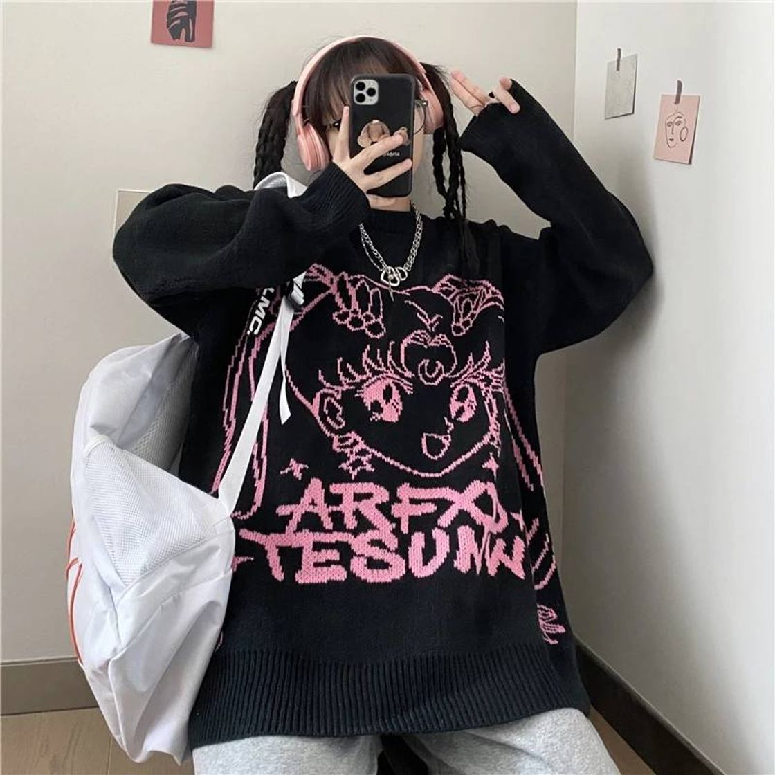 Social Sailor moon sweater 