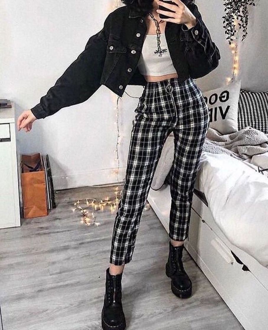 Calça xadrez ♟