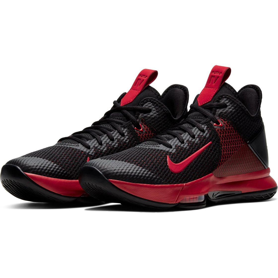 Moda Tênis LeBron Witness 4 Masculino
