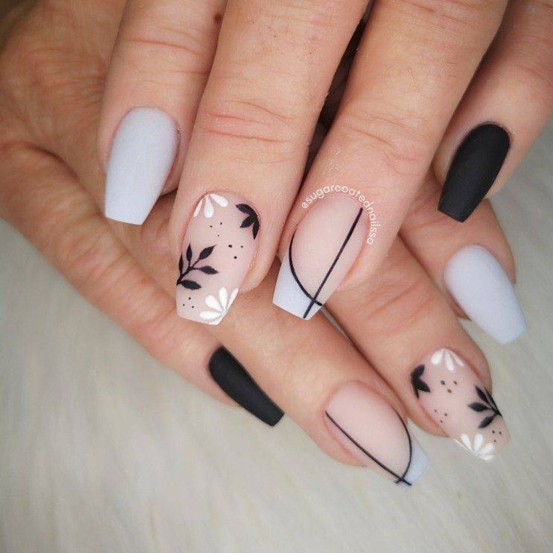 Moda Unhas simples