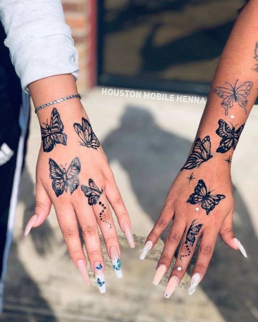 Moda tatto amizade