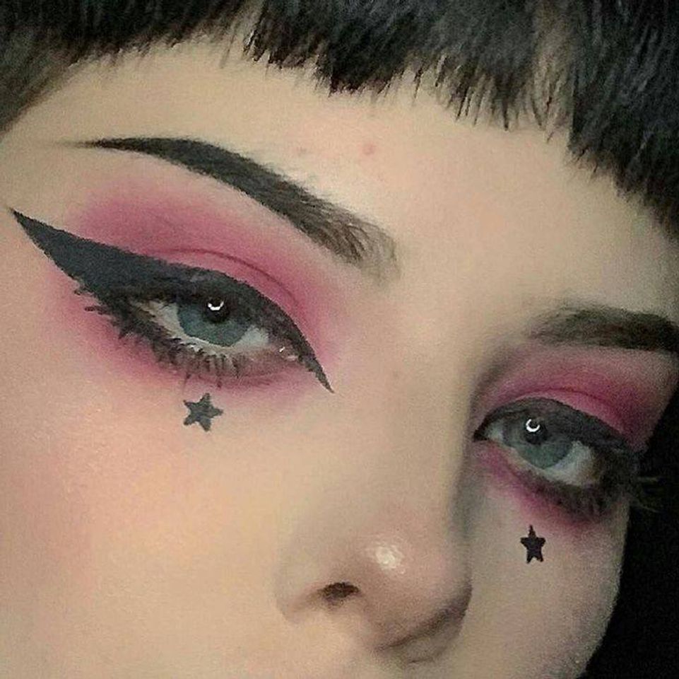 Moda emo aesthetic make up e