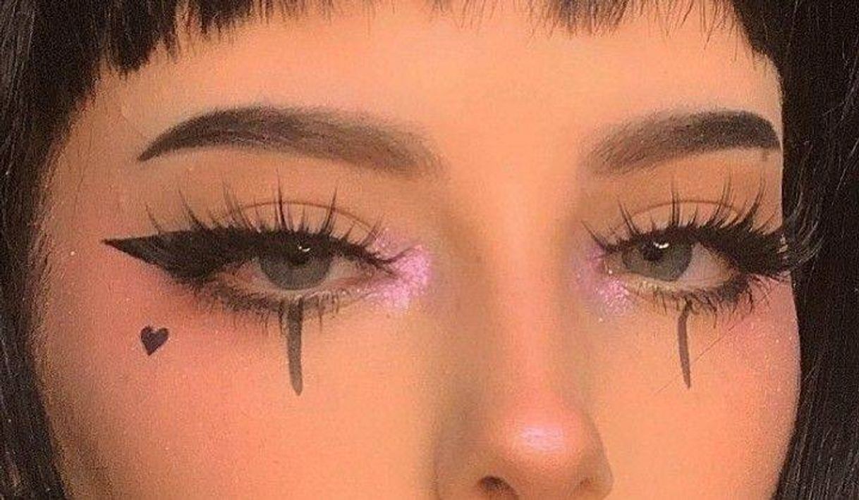 Moda emo aesthetic make up e