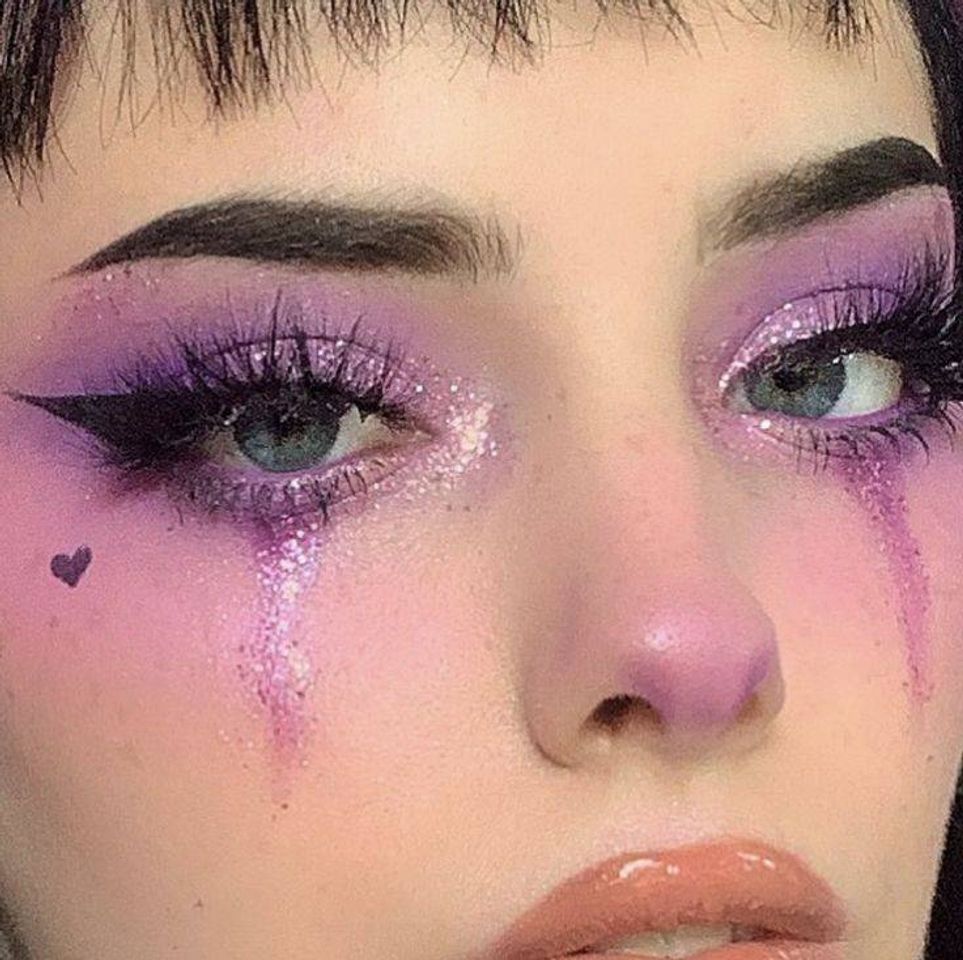 Moda emo aesthetic make up e