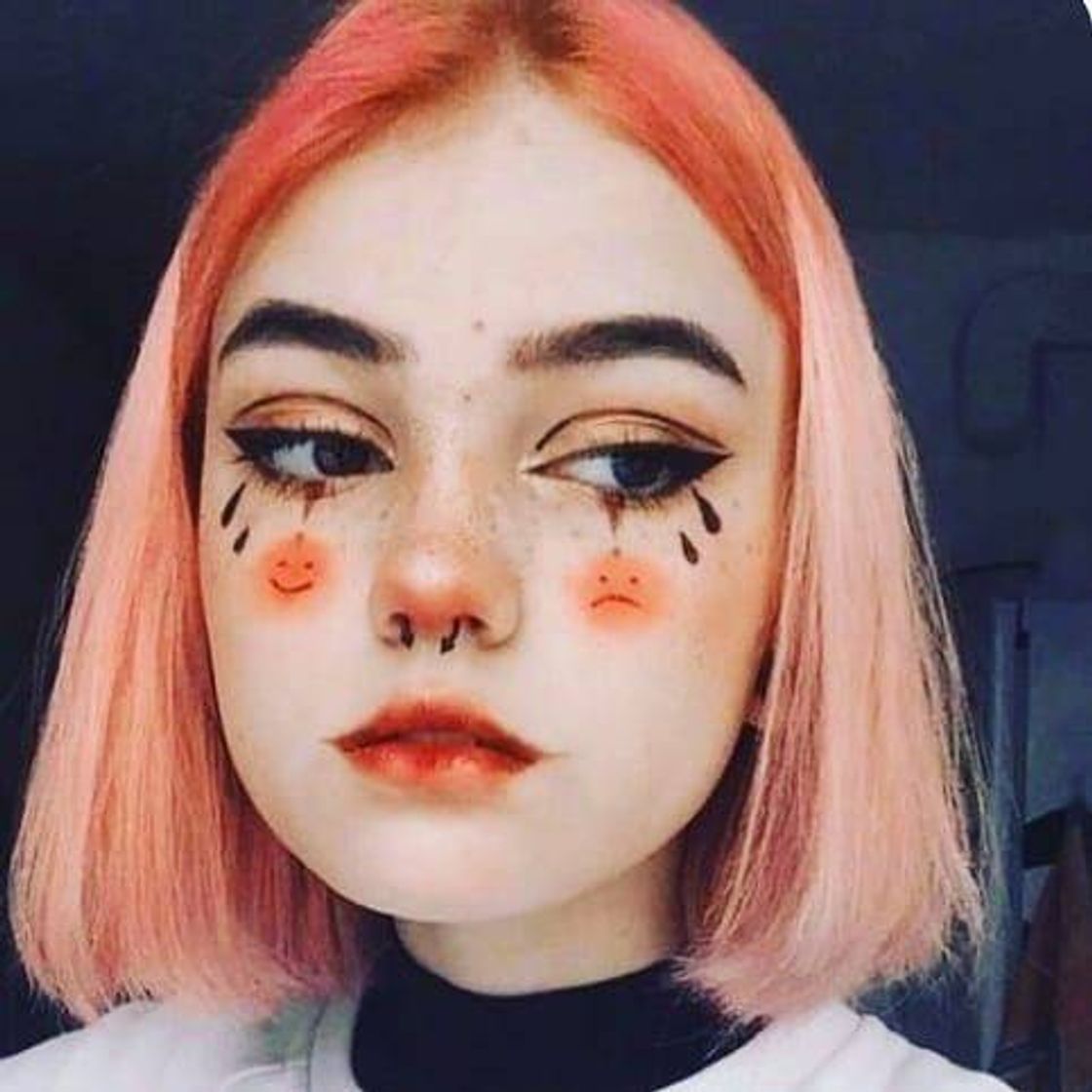 Moda emo aesthetic make up e