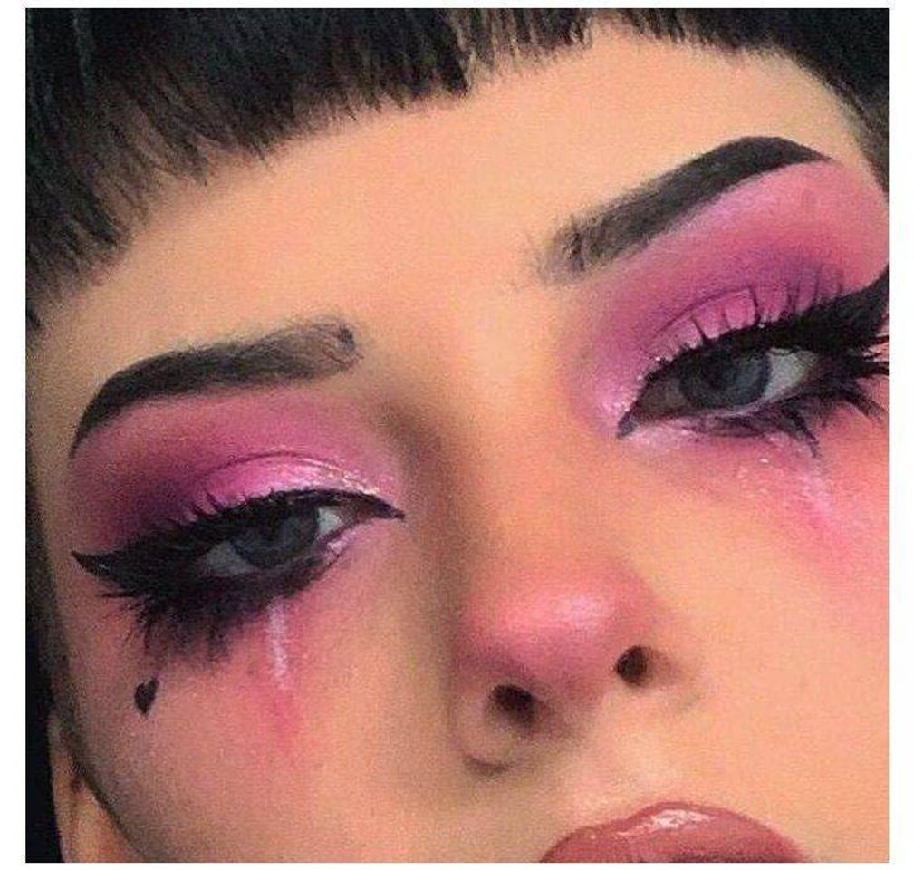 Moda emo aesthetic make up e