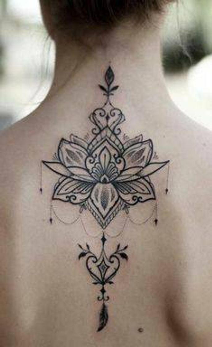 Social Tatoo nas costa🌸