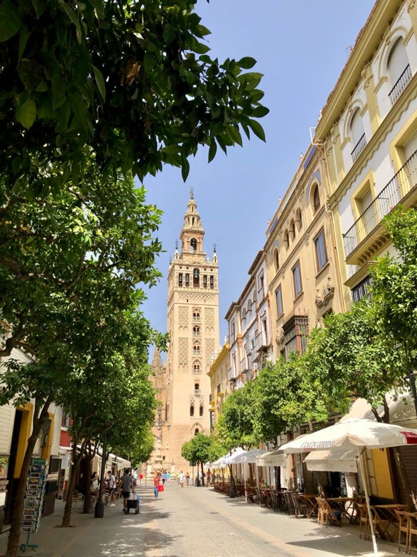 Lugar La Giralda 