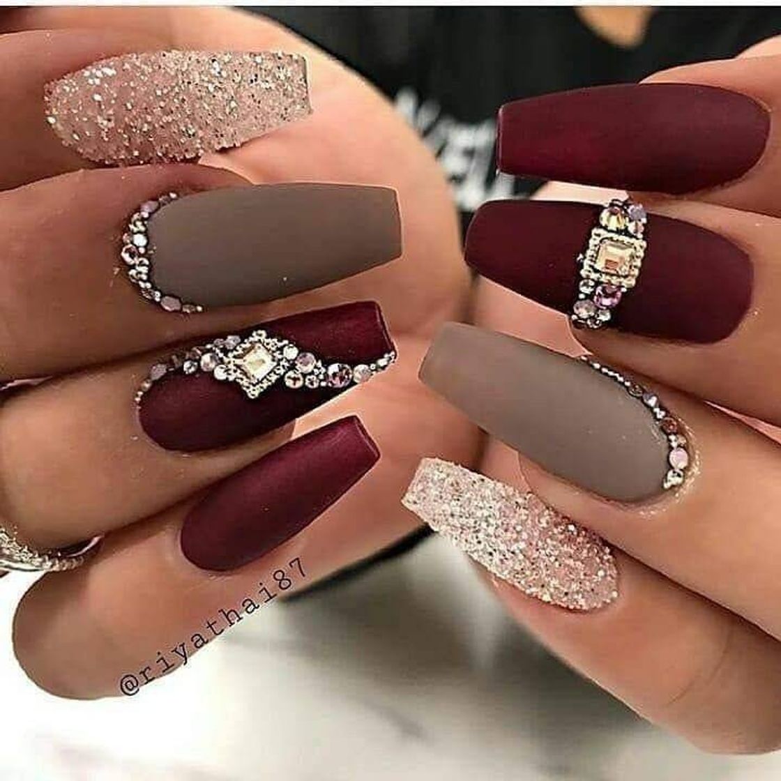 Moda Unhas decoradas