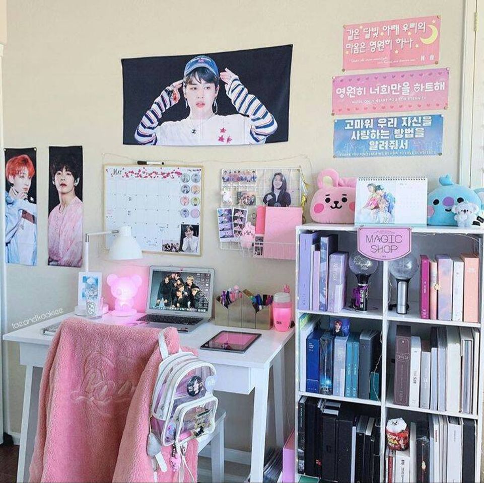 Moda Kpop room