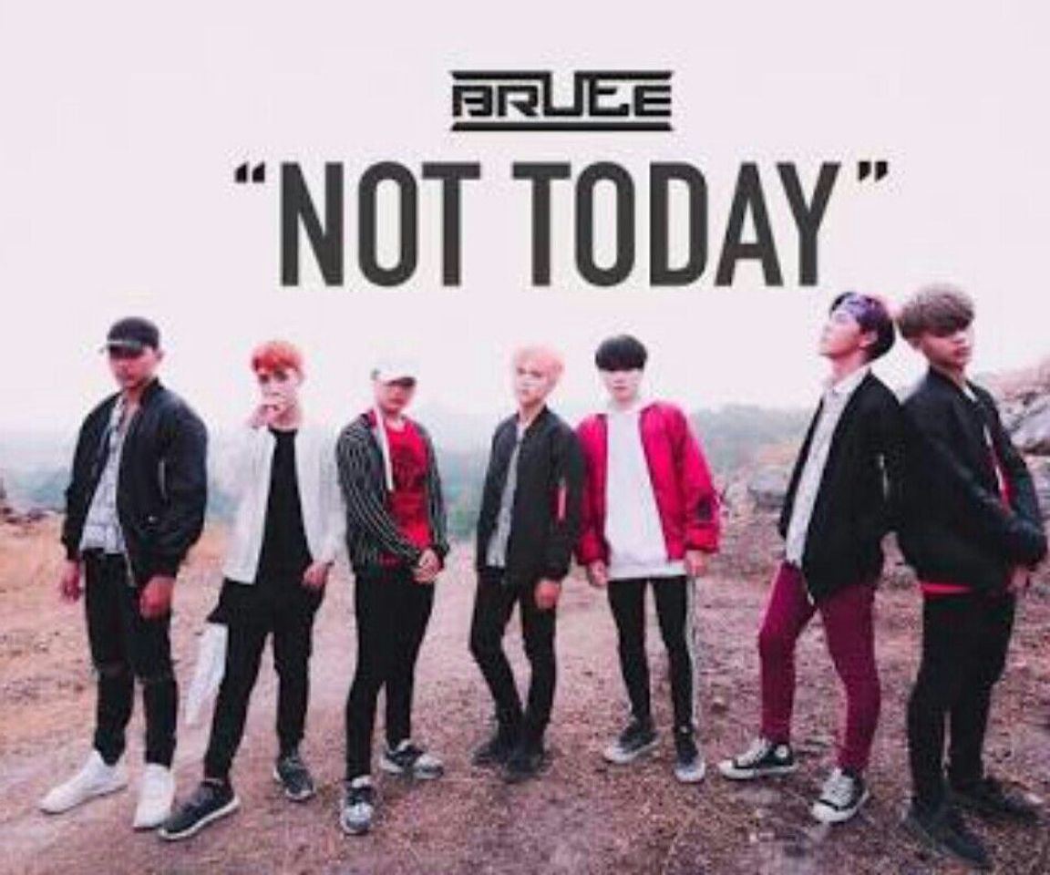 Moda Not today BTS