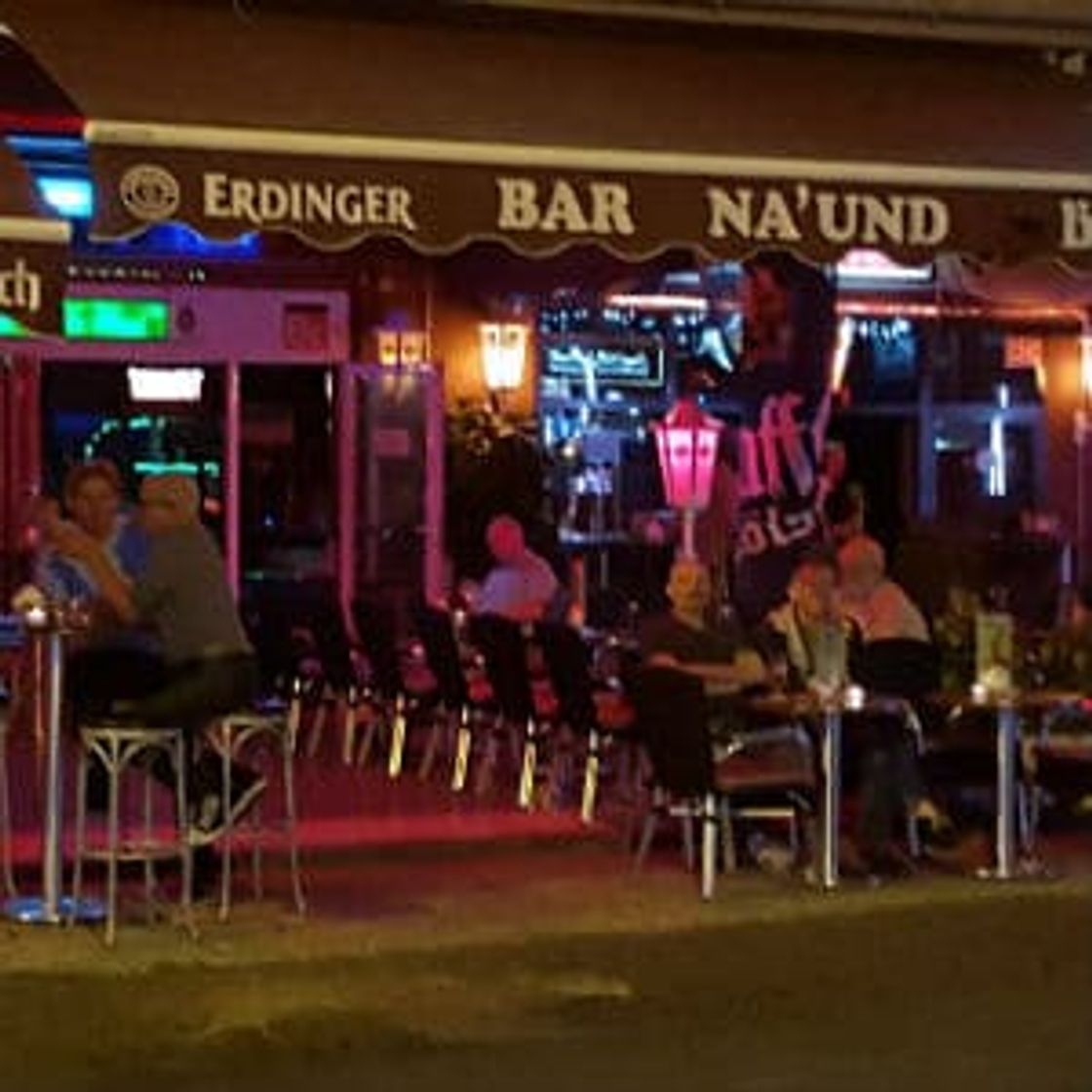 Restaurants Naund Gay Bar