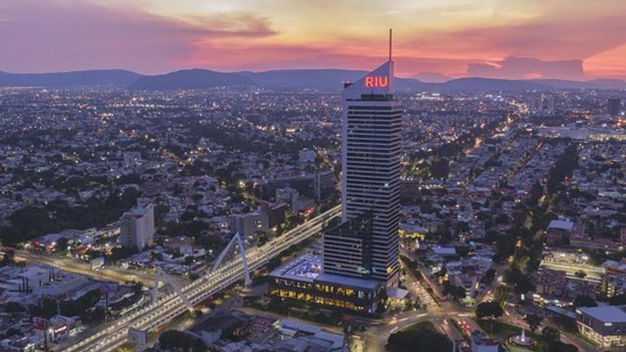 Lugar Hotel Riu Plaza Guadalajara