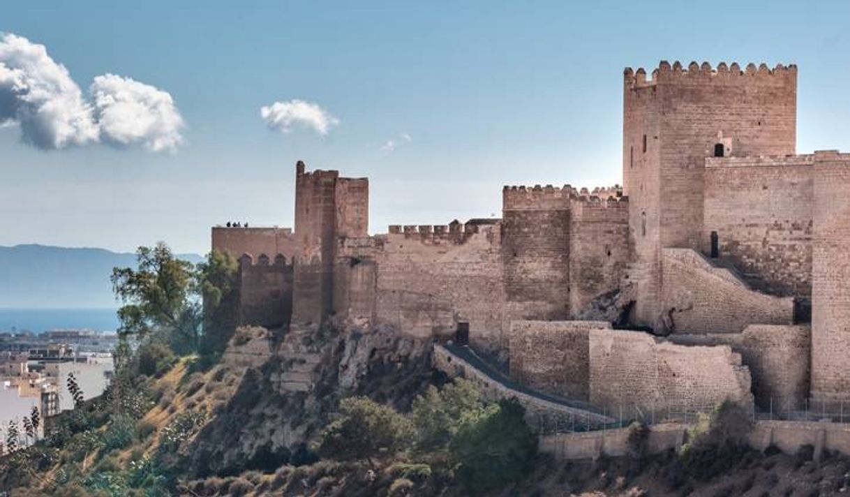 Alcazaba y Murallas del Cerro de San Cristóbal