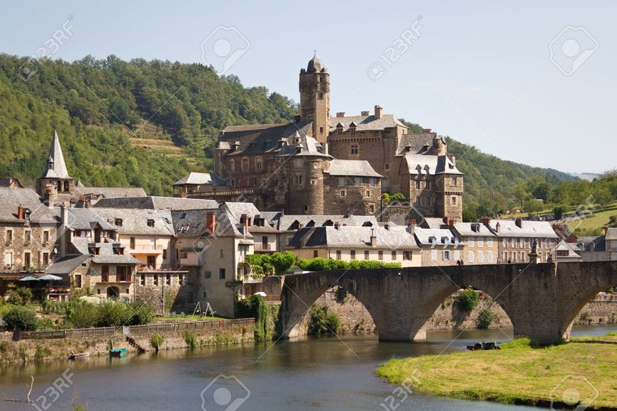 Places Estaing